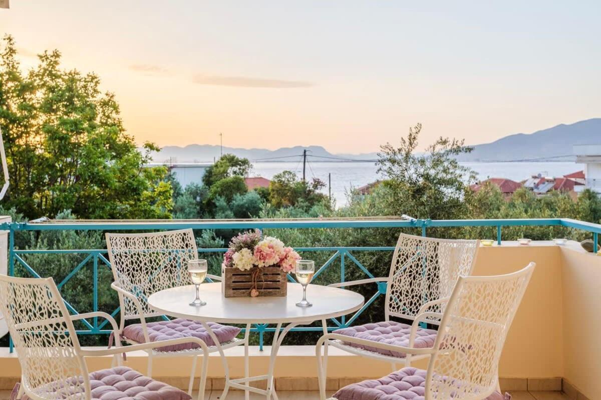 Seaview Terrace Haven-Perfect Location By The Sea Villa Kalamata Exterior photo